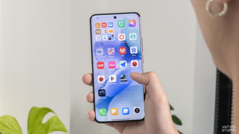 Xiaomi, realme ngày càng siết chặt hàng nội địa: Điện thoại xách tay sẽ càng khó bán hơn?