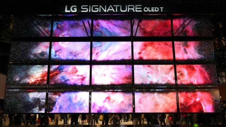 Trực tiếp chiêm ngưỡng TV OLED trong suốt không dây đầu tiên trên Thế giới từ LG