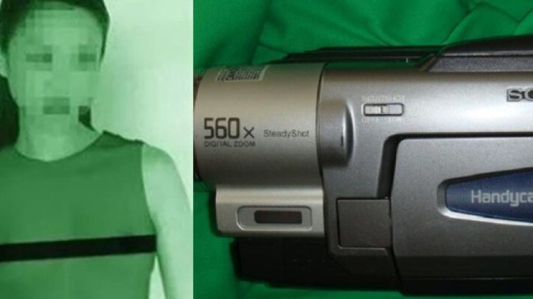 Năm 1998 Sony vô tình bán được 700.000 máy quay phim có thể nhìn xuyên qua quần áo!