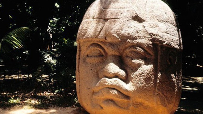 Tại sao những cái đầu khổng lồ của người Olmec là một trong những bí ẩn lớn nhất của khảo cổ học